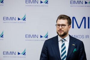 Seimas imasi pataisų dėl terminų pratęsimo stambių investicijų projektams, tarp jų – ir „Teltonikai“