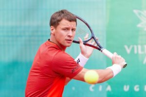 R. Berankis pergalingai startavo pagrindiniame „Challenger“ teniso turnyre Maljorkoje