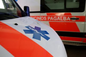 Rokiškio rajone susidūrė trys automobiliai, pranešama apie nukentėjusius