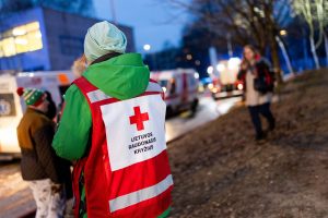 Nuo gaisro Viršuliškėse nukentėjusiems gyventojams jau paaukota daugiau nei 135 tūkst. eurų
