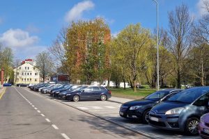 Taikos prospekte Klaipėdoje – daugiau vietų automobiliams