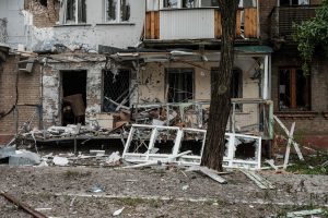 Rusija puola rytinius Ukrainos miestus