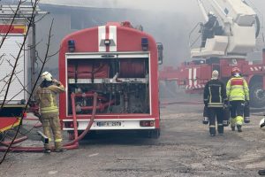 Premjeras ir Seimo pirmininkas pareiškė užuojautą Klaipėdoje žuvusio ugniagesio artimiesiems