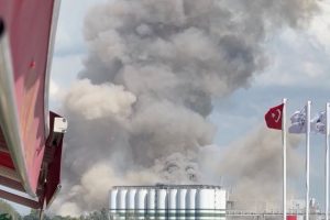 Turkijos Derindžės uoste įvykus sprogimui sužeista 12 žmonių