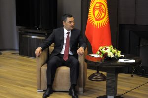 Kirgizijos prezidentas atleido vyriausybę