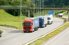 Seimas nepritarė siūlymui dėl krovininio transporto kelių rinkliavos mokesčio