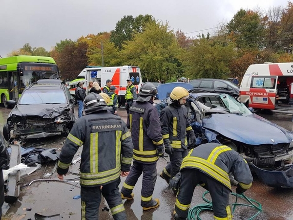 Per avariją Kaune sužaloti aštuoni žmonės 