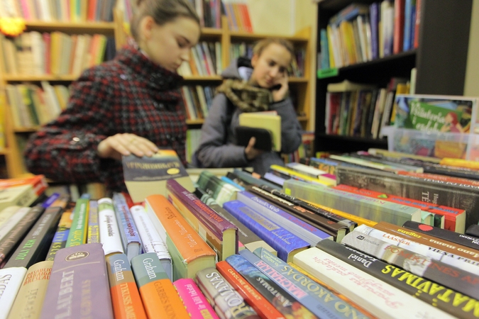 Atsinaujinimas: klaipėdiečiai turės progą pasiimti įdomių knygų savo namų bibliotekai.