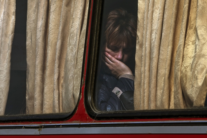 Rytų Ukrainoje keleivinis autobusas užvažiavo ant minos: žuvo 4 žmonės