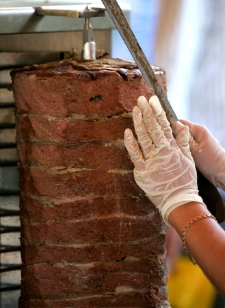 Kebabinėse  – daugybė pažeidimų