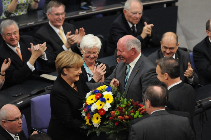 Vokietijos parlamentas oficialiai išrinko A. Merkel kanclere trečiai kadencijai