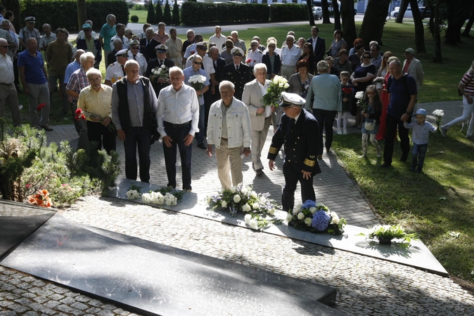 Prisiminė „Linkuvos“ įgulą: laikas bėga, skausmas nemažėja