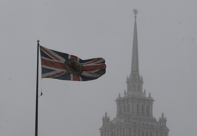 Rusija išsiunčia iš šalies du britų diplomatus