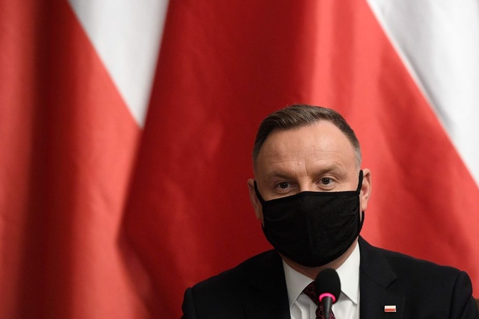 Lenkijos prezidentas pasveikino J. Bideną su pergale