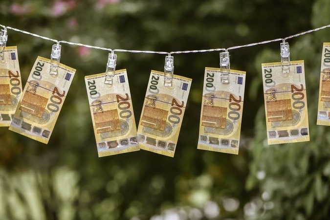Korupcijos skandalas Estijoje sulaukė tarptautinio atgarsio