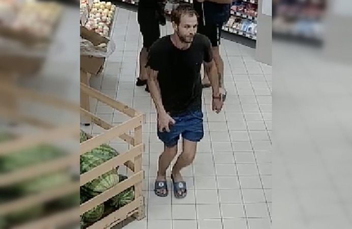 Pareigūnai aiškinasi, kas iš parduotuvės Kaune išėjo su svetima pinigine
