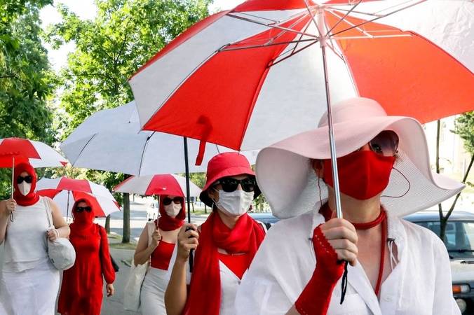 Žinoma Baltarusijos žurnalistė įkalinta už informacijos perdavimą grupei „Viasna“