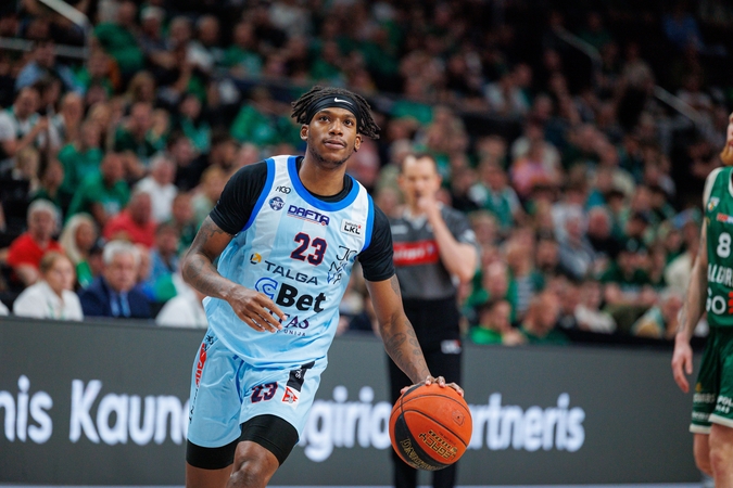 LKL rungtynėse – Kauno „Žalgiris“ ir Jonavos „CBet“