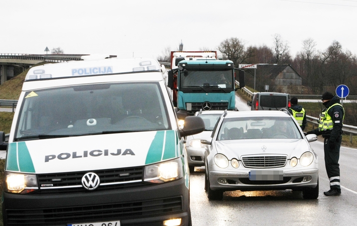 Patikrų rezultatai: į Klaipėdą neįleista šimtai automobilių