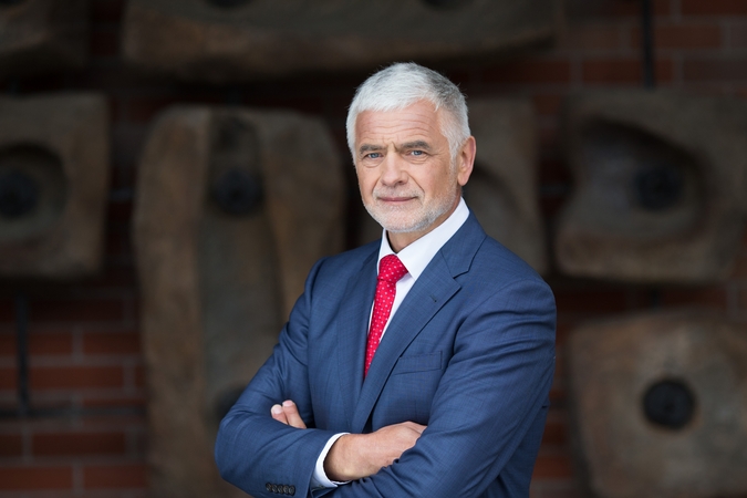 B. Markausko sveikinimas Kalėdų proga: kilę sunkumai žmones suvienija