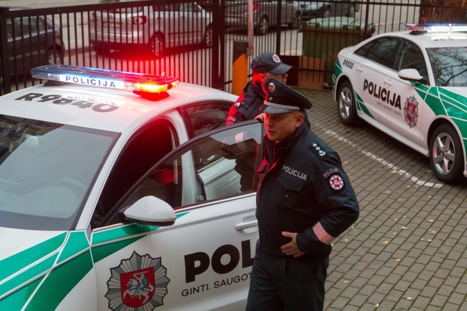 Praėjusi para keliuose: nukentėjo penkiolika žmonių