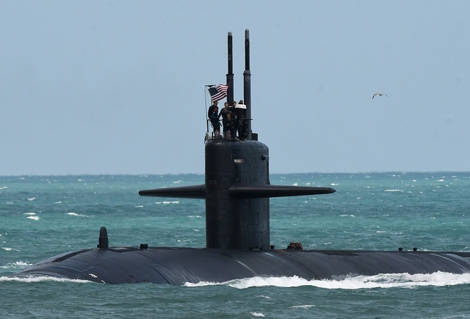 Amerikiečių povandeninis laivas su atominiu ginklu.