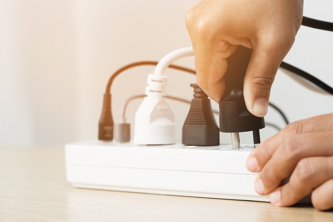 Seimas: dvigubi mokesčiai aktyviems elektros vartotojams nebus taikomi