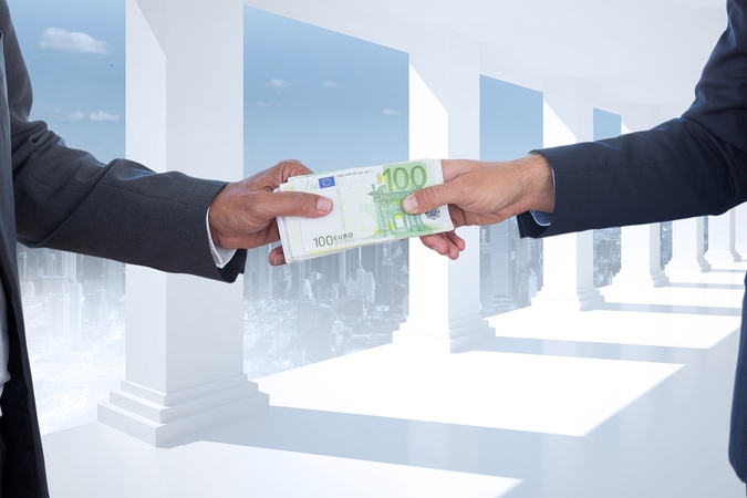 Šimkus: bankų sektoriuje to dar neteko matyti