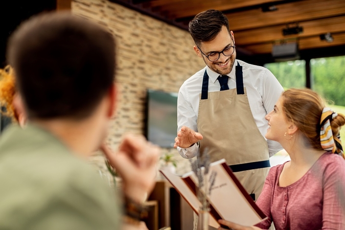 PVM lengvatos restoranams pasiūlymą Seimas atidėjo rudeniui