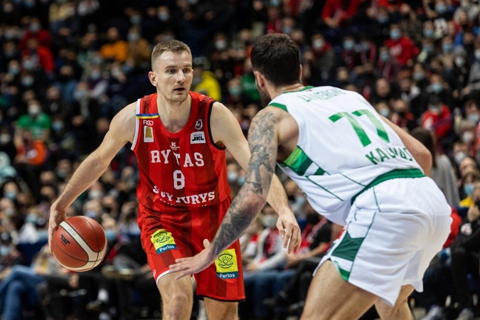 Lietuvos grandų mūšyje Vilniaus „Rytas“ pranoko Kauno „Žalgirį“