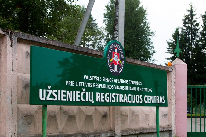 Policija dažniau lankysis Užsieniečių registracijos centre