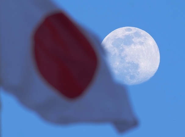 Japonija ketina peržiūrėti nacionalinio saugumo strategiją