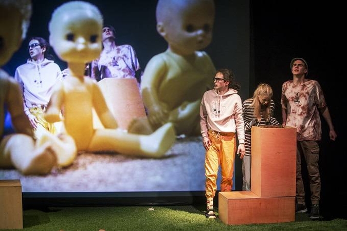 Kauno dramos teatras kyla į tarptautinį kūrybinį skrydį: „Pasaulio bamba“ prabils angliškai