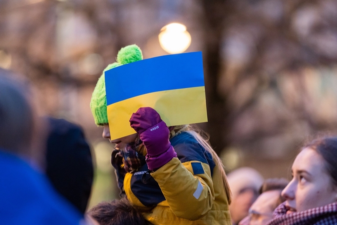 Stotelėse „Dėk‘ui“ renkamos higienos priemonės karo pabėgėliams iš Ukrainos