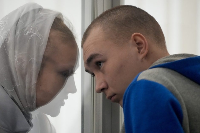 Kyjivo teisme – iki gyvos galvos nuteisto rusų kario skundo nagrinėjimas