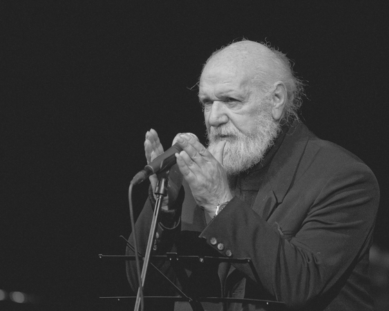 Kolegos ir šalies vadovai prisimena aktorių V. Paukštę: jis įkūnijo visą lietuviško teatro epochą