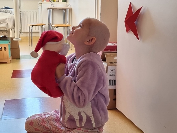 „Mamų unija“ kviečia pripildyti dovanomis vaikų Advento kojinaites