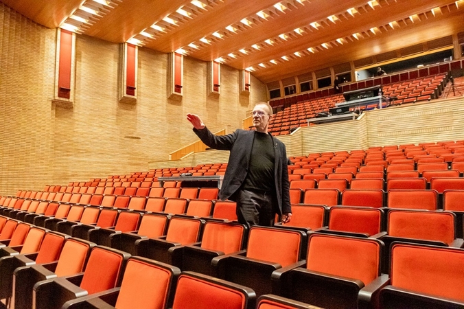 Atnaujinta Nacionalinio dramos teatro Didžioji salė duris atvers šią savaitę