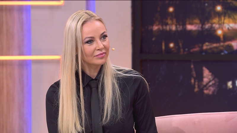 Dėl svorio nuolat išgyvenanti Mia: noriu tilpti į XS dydį
