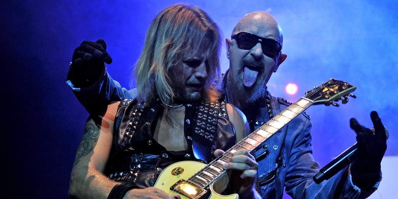 Orgijos, metalas ir karalienė: 10 įdomių faktų apie „Judas Priest“