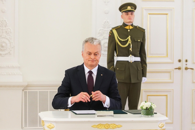 G. Nausėda pasirašė pataisas dėl savivaldybių vidaus sandorių tvarkos