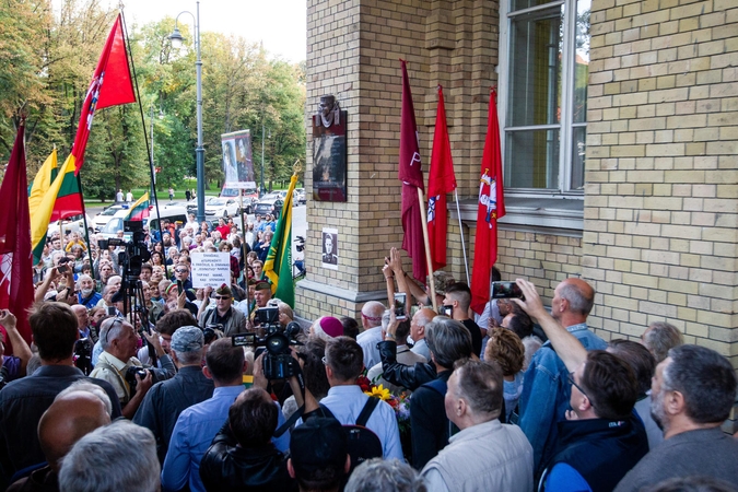 Atminties vietos XXI a. neturi likti savivalei