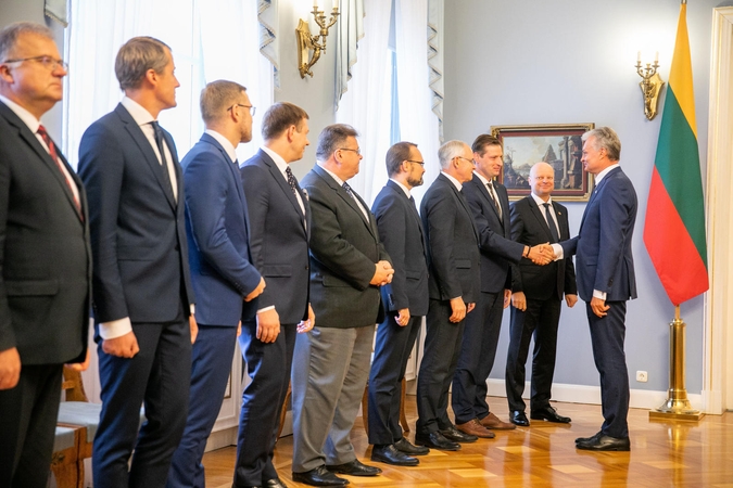 Konstitucinis Teismas priėmė prašymą įvertinti Vyriausybės patvirtinimą