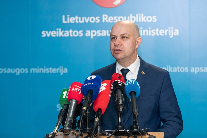 A. Verygos penkių savaičių atostogos kursto politines aistras
