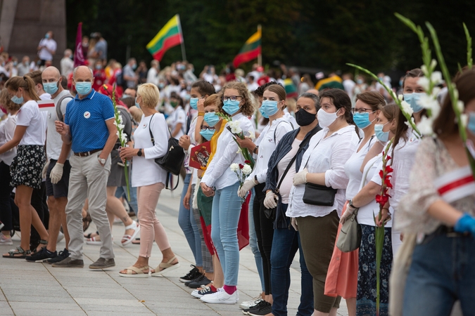 Organizatoriai: „Laisvės kelias“ įvyko be incidentų, dalis žmonių nesuspėjo