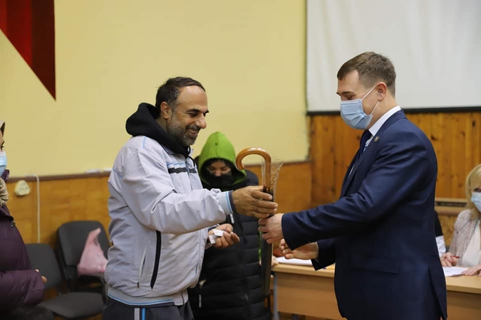 Afganistaniečiams vertėjams įteikti leidimai nuolat gyventi Lietuvoje