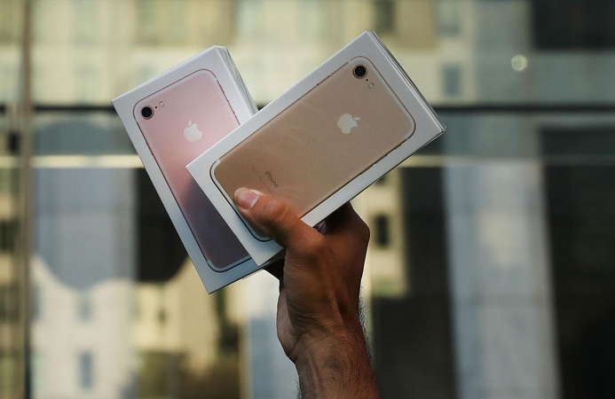 Kinai sukūrė „iPhone 7 Plus“ kloną