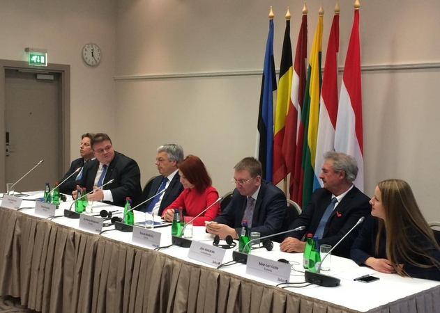 L. Linkevičius: Baltijos ir Beniliukso šalys – už didesnes sankcijas Rusijai