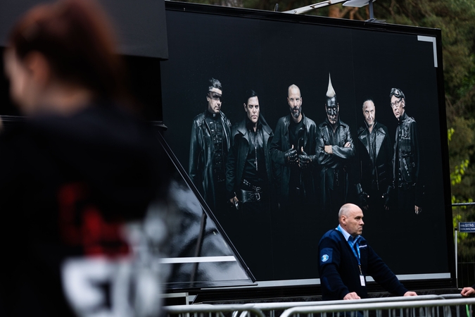 „Rammstein“ sulaukė raginimų atšaukti koncertus Šveicarijoje