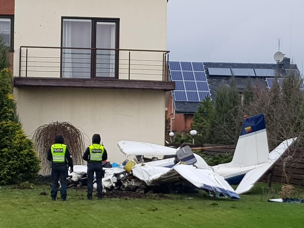 Kauno rajone nukrito lėktuvas: žuvo žinomas pilotas ir mokinys